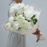 Joha al-Harti: Bouquet of 10 White Peonies