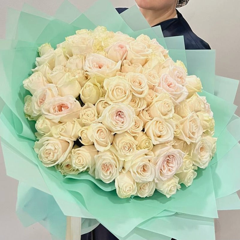 101 premium white roses