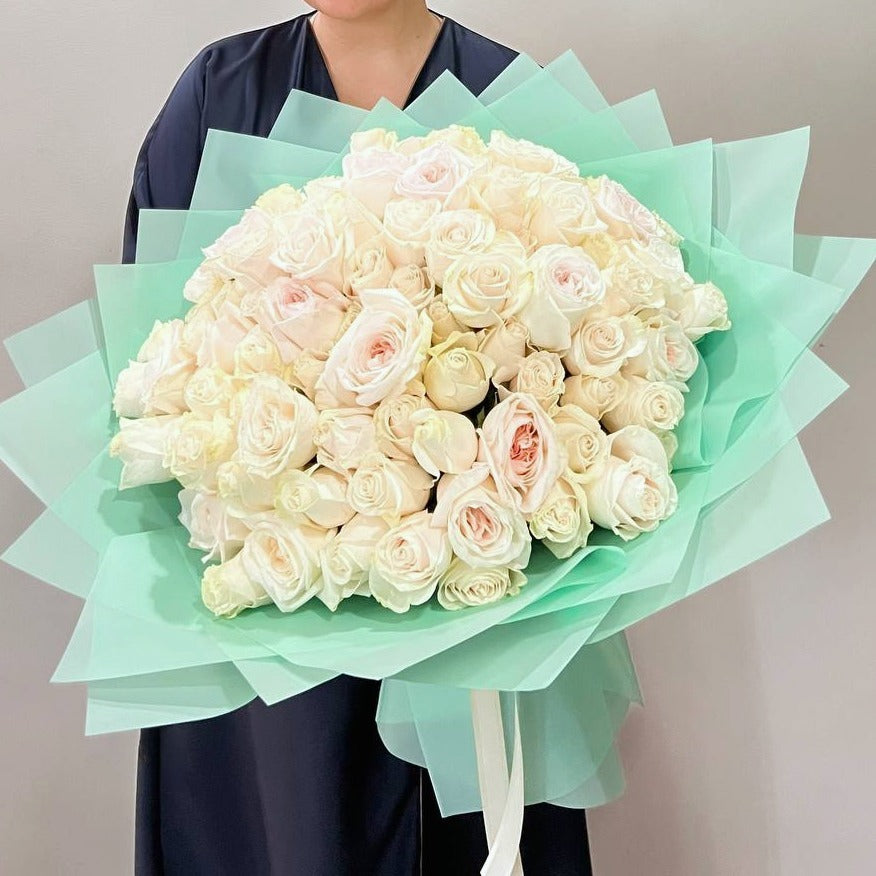 101 premium white roses